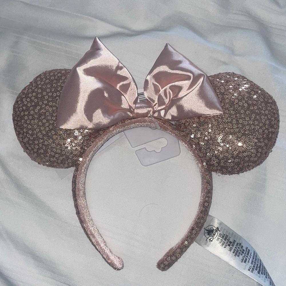 Disney pink and rose gold Mickey Mouse ears new - Picture 1 of 4